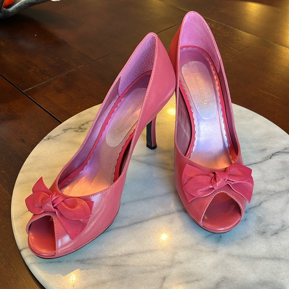 Paolo Corelli Pink Leather Peep Toe Pumps with leather bow feature Sz 10